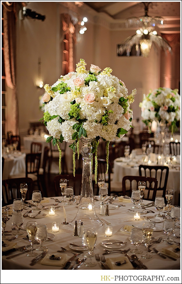 New Haven Lawn Club Wedding Lighting Captured By HK Photography 8