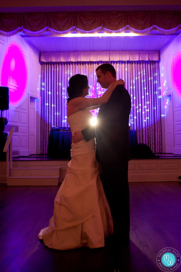 NEW HAVEN LAWN CLUB WEDDING LIGHTING CAPTURED BY MICHELLE WADE PHOTOGRAPHY 10